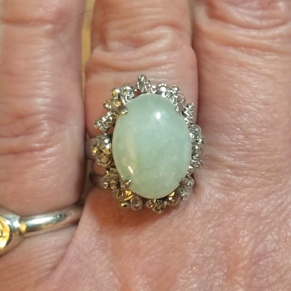 Vintage Jewelry - Rare Vintage Icey Jadeite Sterling Silver Ring